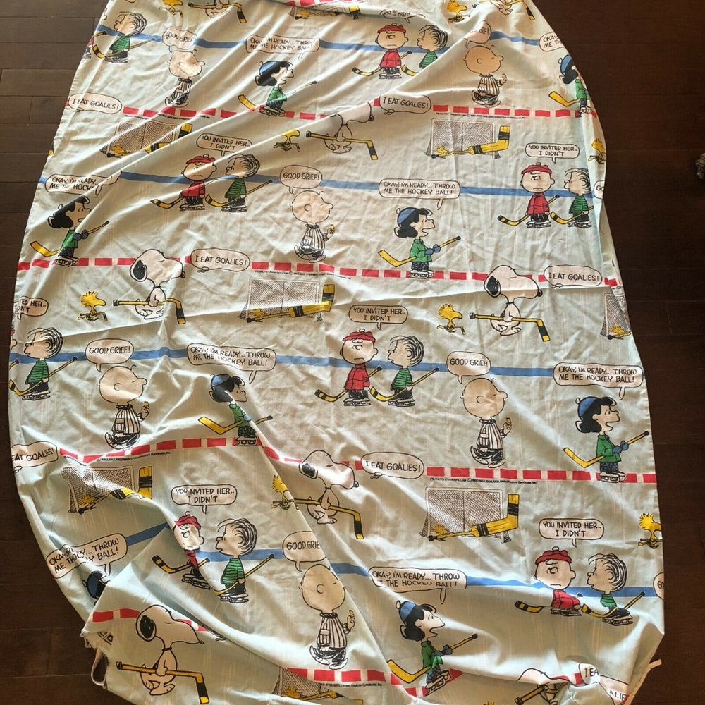 Vintage Peanuts Charlie Brown Twin Sheet Set Flat Fitted Hockey - Picture 4 of 7